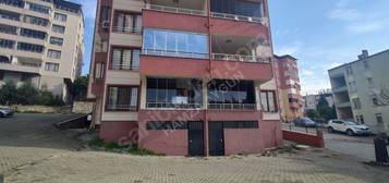 BURSA GEMLİK MANASTIR'DA SATILIK 3+1 120 m2 DAİRE