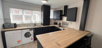 Terraced house to rent in Langdale Road, Liverpool L15