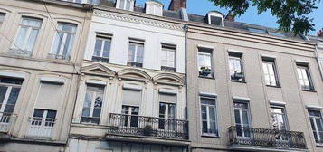 Location appartement 2 pièces 43 m² 59000 Lille (Centre-ville - Euralille)