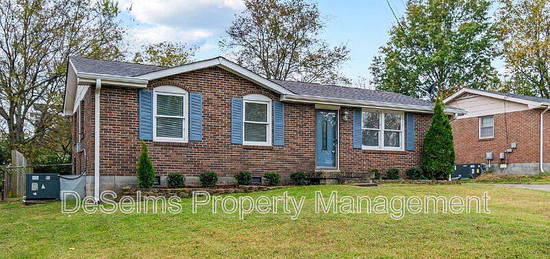 536 Singer Dr, Madison, TN 37115