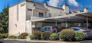 Foothill Blvd. Apartments, 3127 Foothill Blvd APT 213, La Crescenta, CA 91214