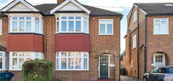 3 bedroom semi-detached house