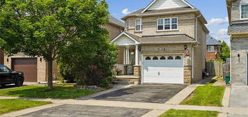 1283 Sandpiper Rd, Oakville, ON L6M 3V7