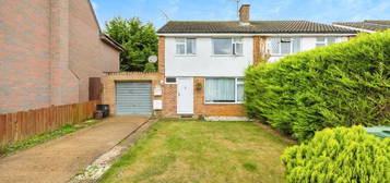 3 bedroom semi-detached house for sale