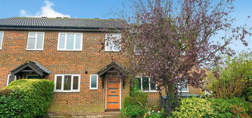 Property to rent in Walker Close, Hampton TW12