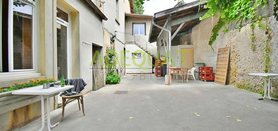 Maison 2 étages  à vendre, 6 pièces, 4 chambres, 151 m²