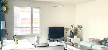 Vente grand T2 Chablais Parc + parking 294 000