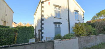 2 bedroom semi-detached house