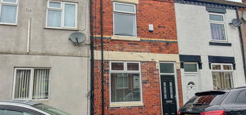 2 bed terraced house for sale