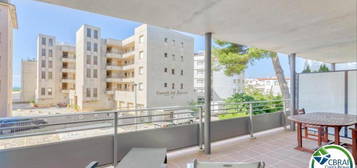 Piso en venta en Carrer de Joanot Martorell, 6, Salatar