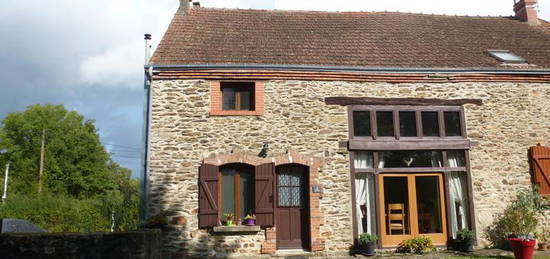 Maison 4 pièce(s), BAZAIGES