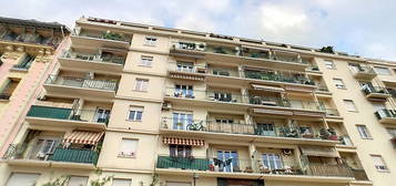 VENTE : appartement 1 pièce (17 m²) à NICE