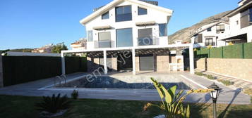 Fethiye Ovack'ta Mstakil Sfr Satlk Lks 3+1 Villa