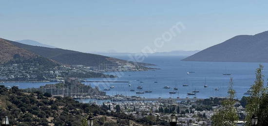 PANAROMİK DENİZ VE BODRUM KALESİ MANZARALI KİRALIK REZİDANS