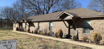 207 S Holman St #2, Brookland, AR 72417