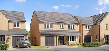 4 bed detached house for sale