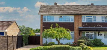 Semi-detached house to rent in Nightingale Road, Woodley, Reading, Berkshire RG5