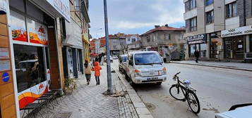 AKSÖZLERDEN İSKANLI ARAÇ TAKASLI CADDE ÜZERİ 2+1