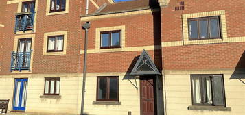 3 bed terraced house to rent