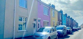 2 bed terraced house to rent