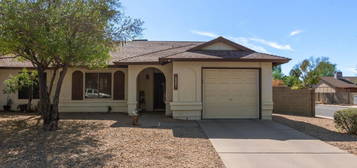 5531 W  Buffalo St, Chandler, AZ 85226