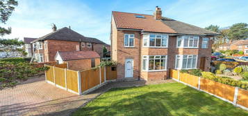 5 bed semi-detached house for sale