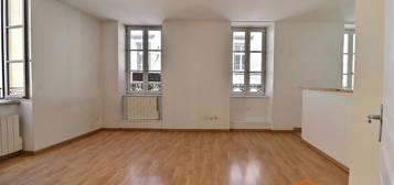 Appartement  à vendre, 3 pièces, 2 chambres, 56 m²