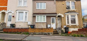 2 bedroom terraced house