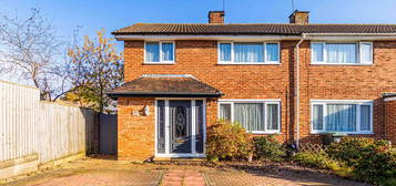 3 bed end terrace house to rent