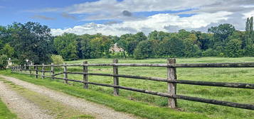 27 - Gamaches-en-vexin - Propriétés équestres 6HA d'un seul t