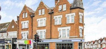 Flat to rent in Wimbledon Park Road, London SW18