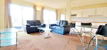 2 bed flat to rent