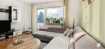 Attraktive 2-Zimmer-Wohnung mit EBK und Loggia in ruhiger Lage von München
