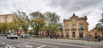 Piso en El Juncal - Av. de la Paz, Sevilla