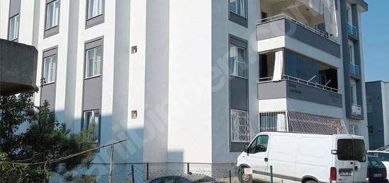 Bahçelievler Mahallesi Barak Apt Satılık 3+1 Daire