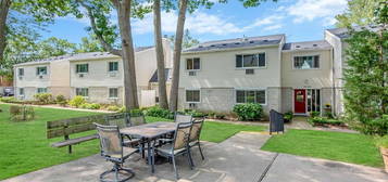 54 Richmond Blvd Unit 3A, Ronkonkoma, NY 11779