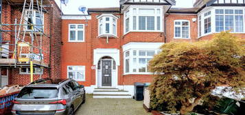 4 bedroom end of terrace house for sale