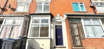 2 bedroom terraced house