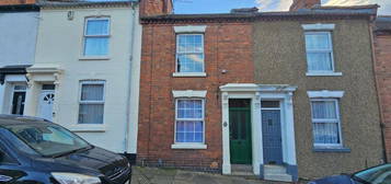 2 bedroom terraced house