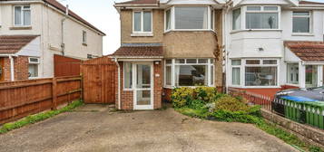 3 bed semi-detached house for sale