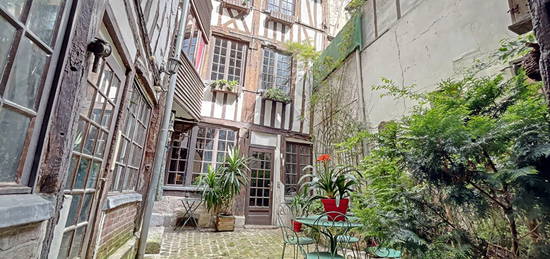 Maison Rouen 8 pièce(s) 219.61 m2