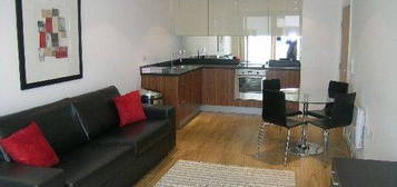 Flat to rent in Barking Central, Cutmore Ropeworks, Essex IG11