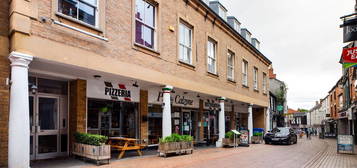 Flat for sale in Parsons Street, Banbury OX16