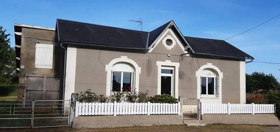 Maison à rénover sur terrain de 2700m²