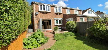 3 bedroom semi-detached house