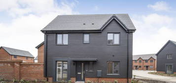 3 bedroom detached house