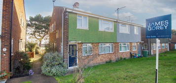 Maisonette for sale in Milford Close, London SE2