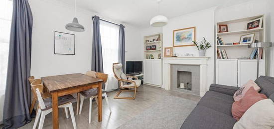 Flat for sale in Underhill Road, East Dulwich, London SE22