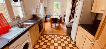 5 bed terraced house to rent