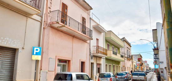 Edificio vendita via Roma corso Principale SALVE